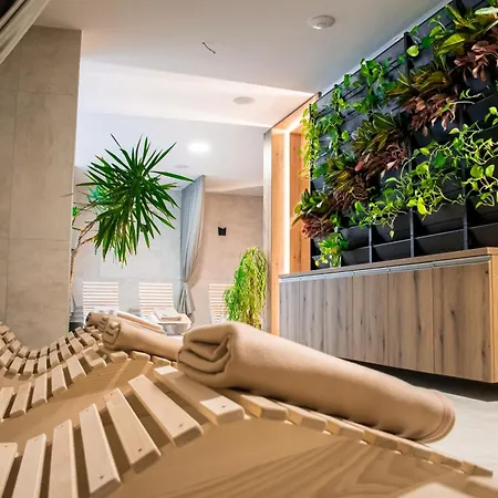 Hotel Rm Wellness & Congress Prievidza