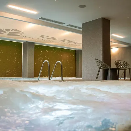 Rm Wellness & Congress Hotel Prievidza