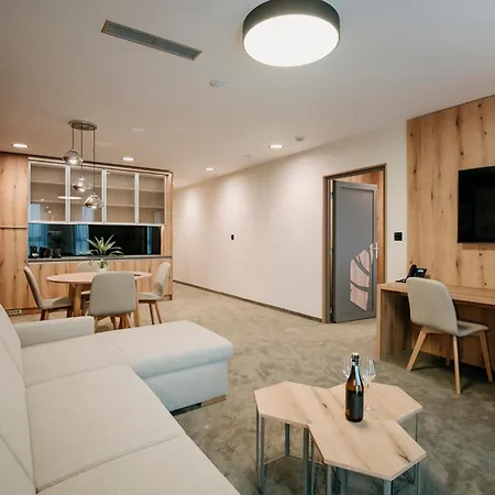 Rm Wellness & Congress Hotel 4*