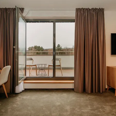 Hotel Rm Wellness & Congress 4*