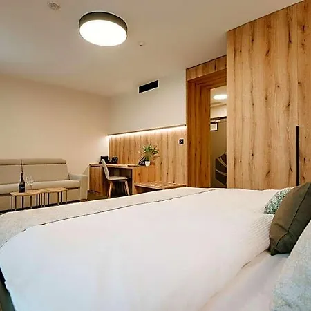 Rm Wellness & Congress Hotel Prievidza