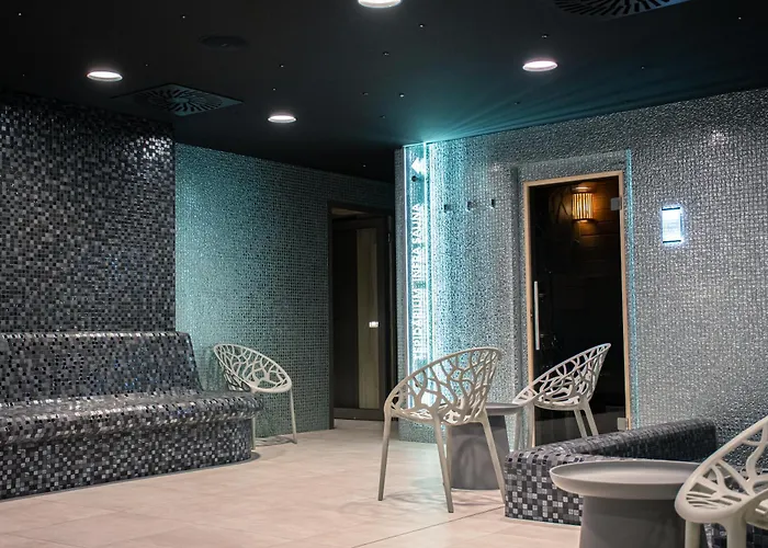 Rm Wellness & Congress Отель