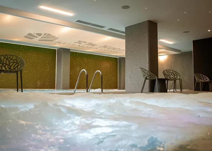 Rm Wellness & Congress فندق بريفيدزا