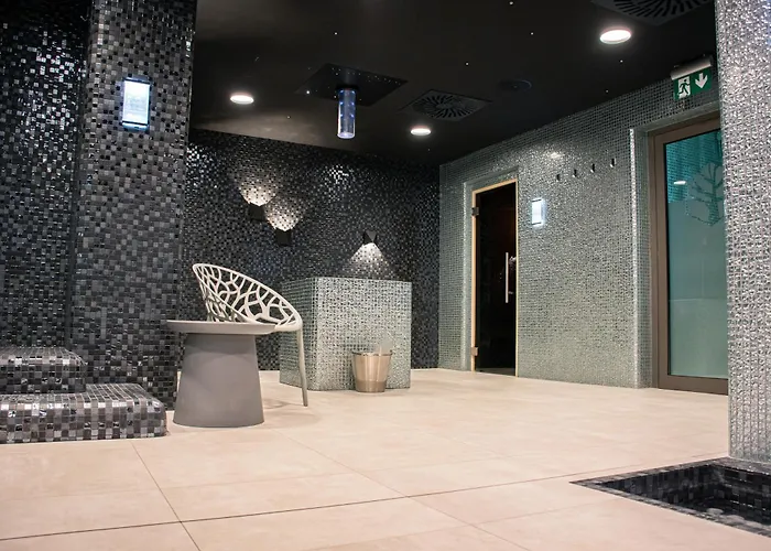 Отель Rm Wellness & Congress Прьевидза