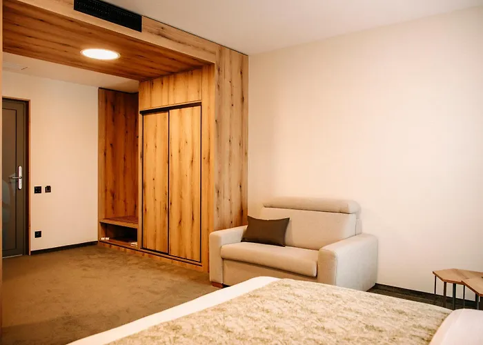 Rm Wellness & Congress